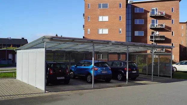 PLAN-Carportanlage mit Streckmetallverkleidung