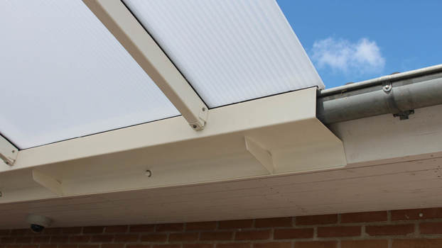 Pulverbeschichtete Konsole für den Carport